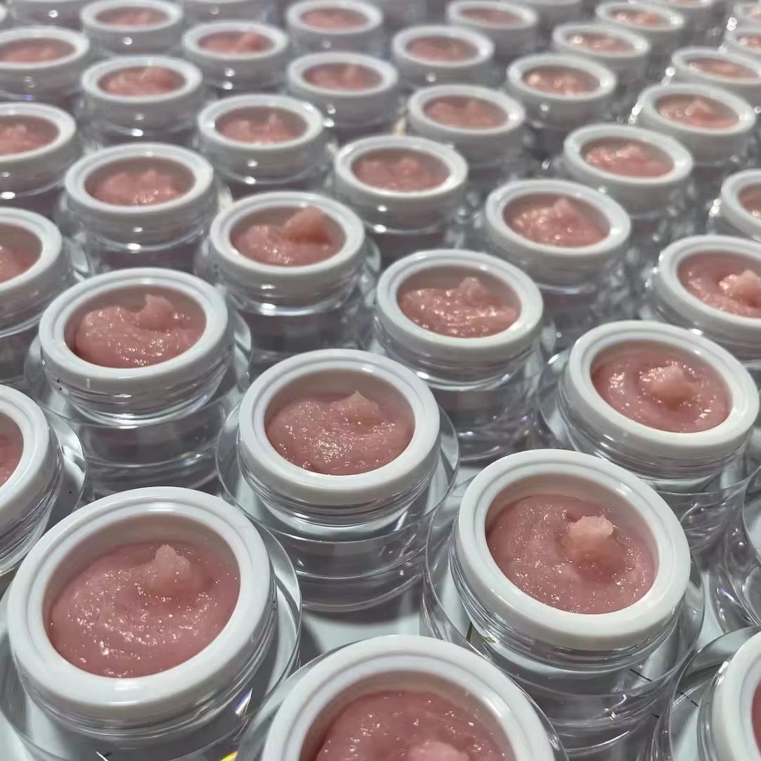 Professional cream remover for eyelash extensions
